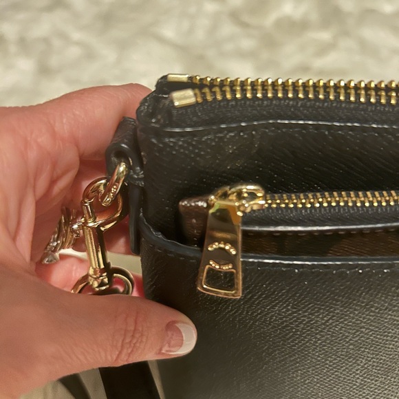 Coach Crossbody - Picture 6 of 14